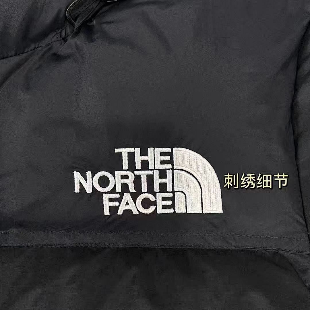 The North Face Nuptse Short Jacket · 4739 — תמונה 31