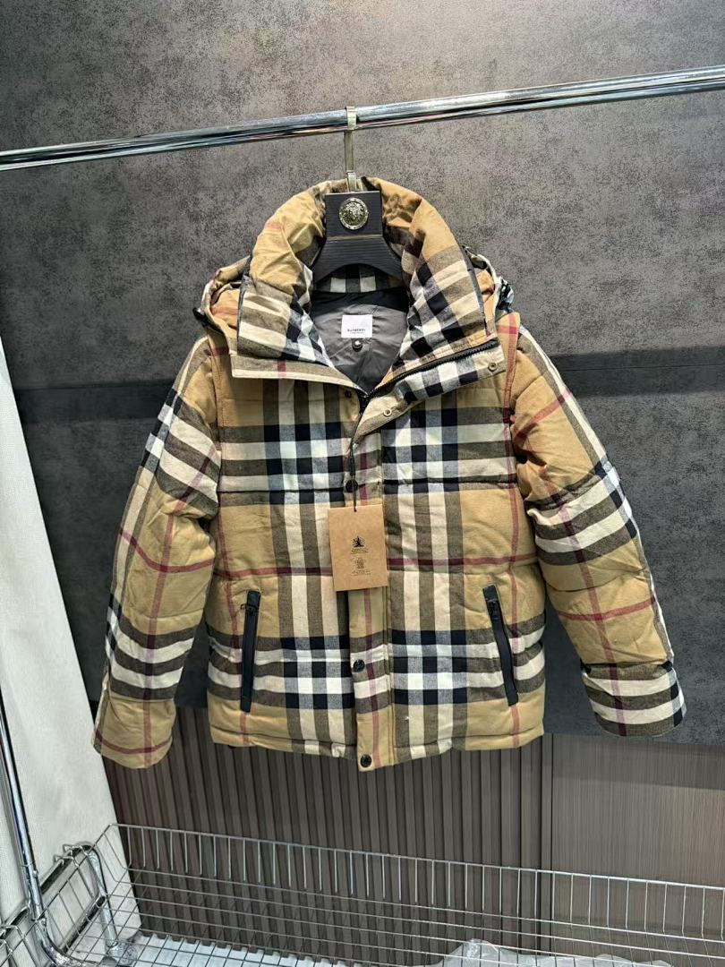 Burberry Check Hooded Puffer Jacket · 5735 — תמונה 7