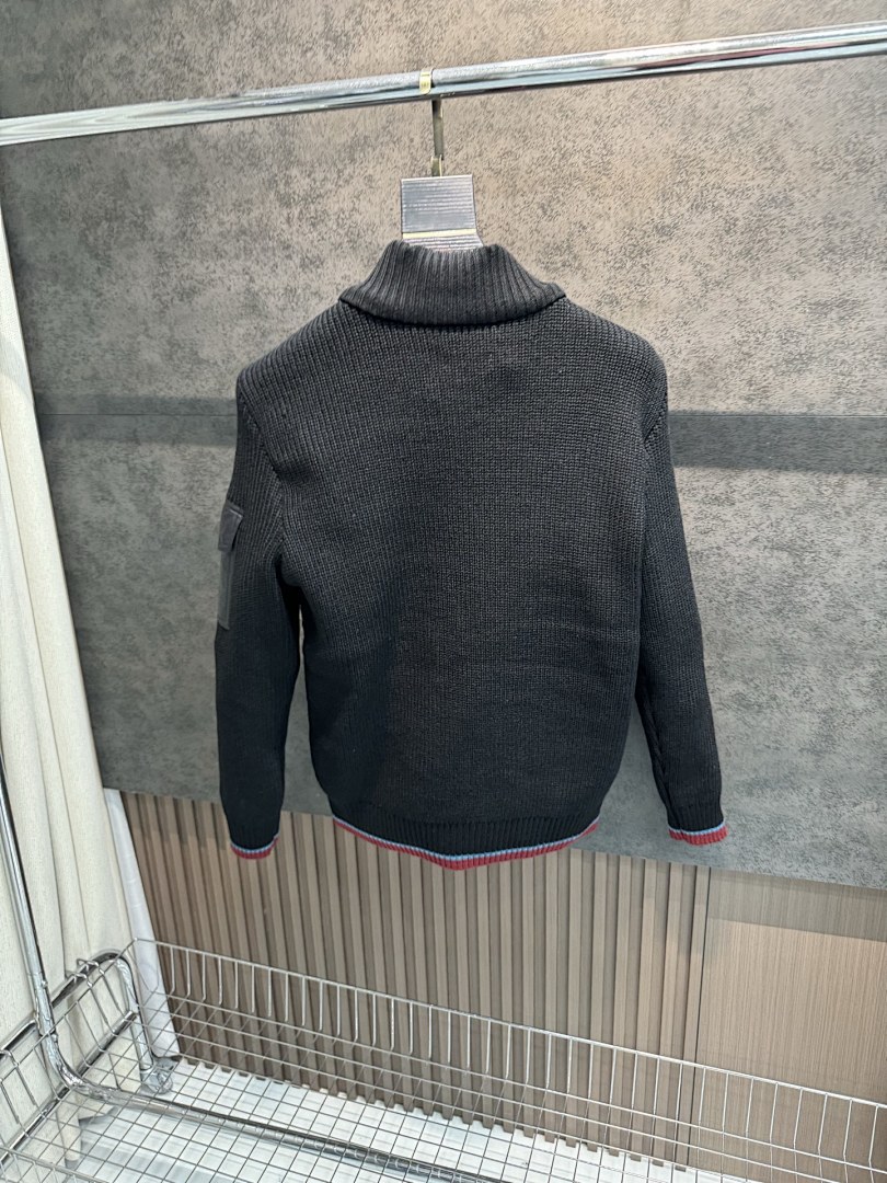 Moncler Padded Wool Zip-Up Cardigan · 5806 — תמונה 6