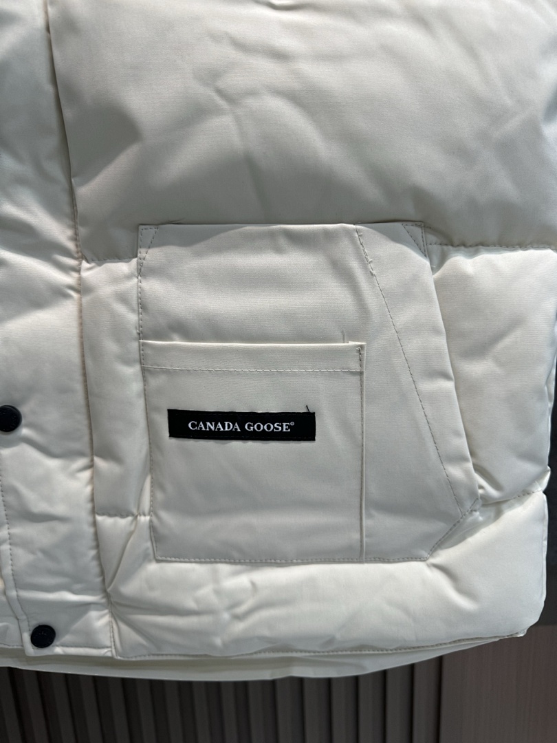 Canada Goose Freestyle Crew Vest · 5801 — תמונה 31