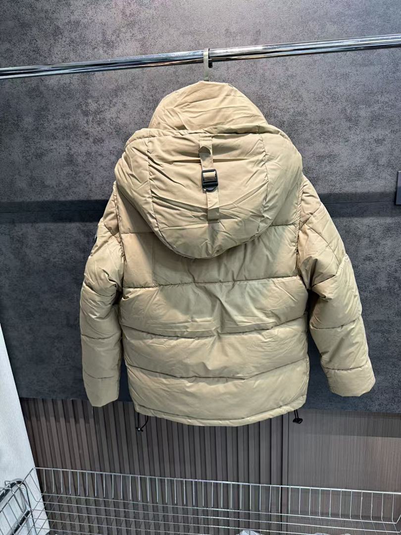 Burberry Check Hooded Puffer Jacket · 5661 — תמונה 16