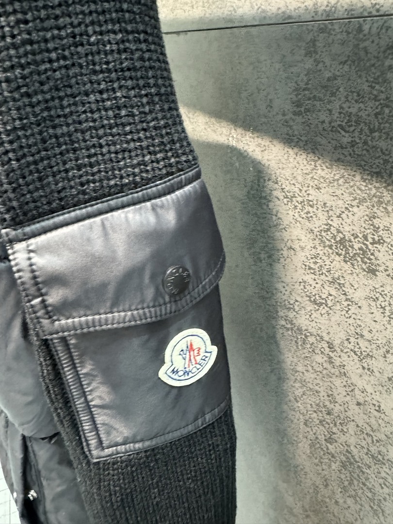 Moncler Padded Wool Zip-Up Cardigan · 5806 — תמונה 7
