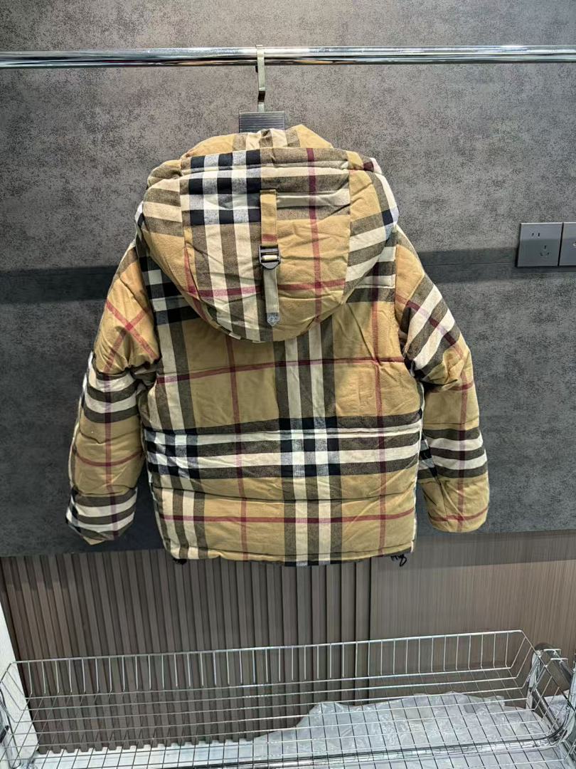 Burberry Check Hooded Puffer Jacket · 5735 — תמונה 4