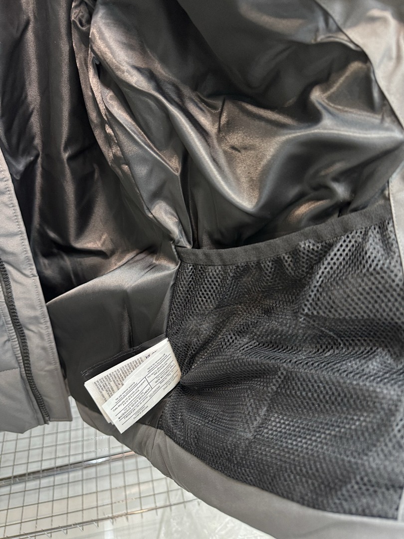 Canada Goose Woolford · 5800 — תמונה 18