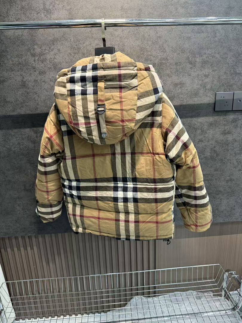 Burberry Check Hooded Puffer Jacket · 5735 — תמונה 5