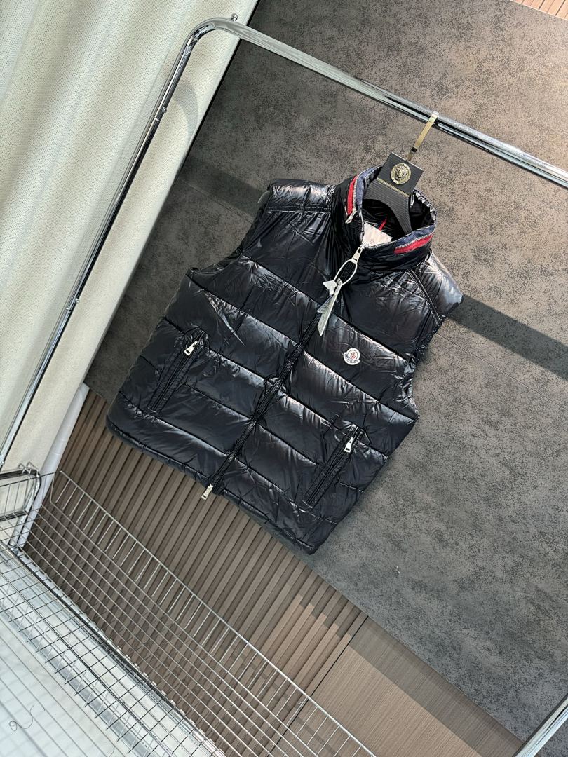 Moncler — וסט פוך · 5804 — תמונה 25