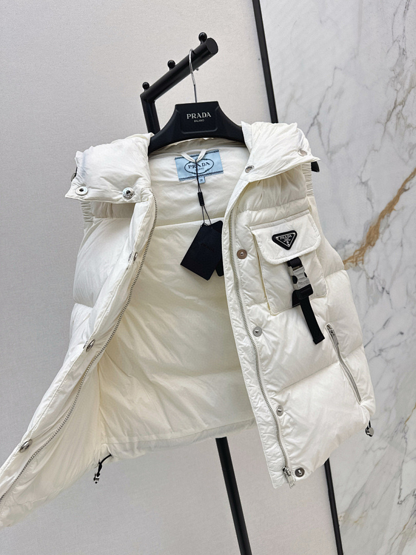 Prada Re-Nylon Down Vest · 5750 — תמונה 15