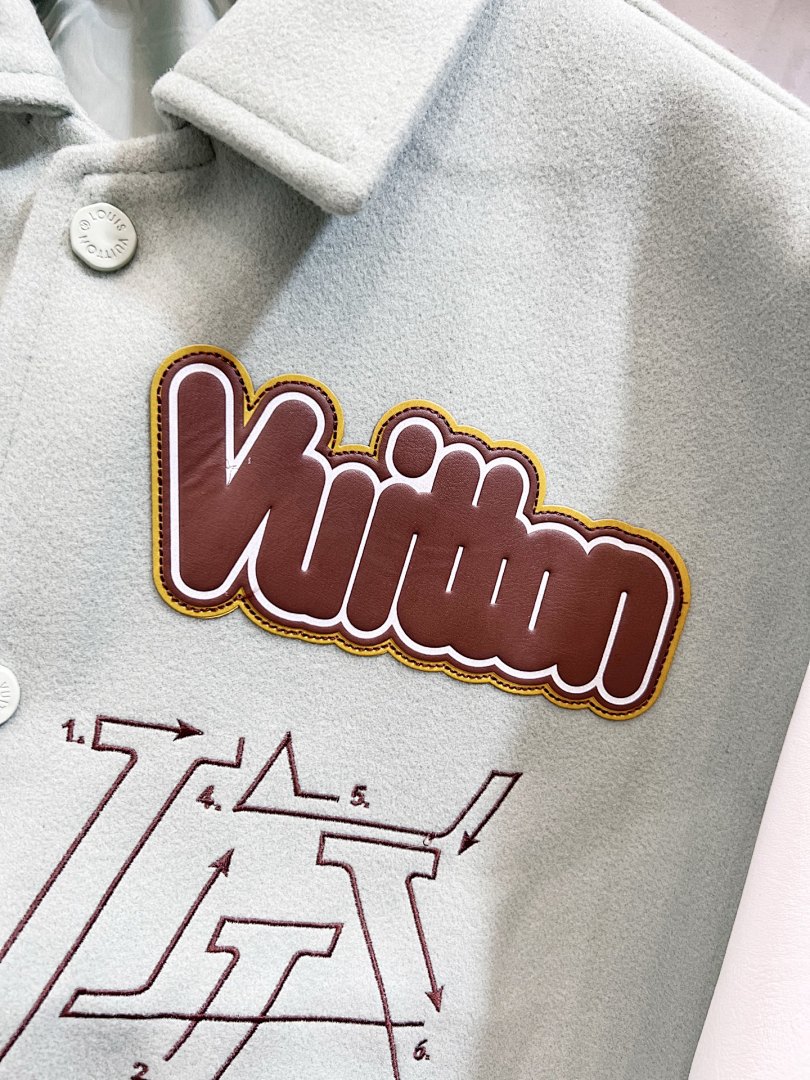 Louis Vuitton Monogram Playground Varsity Jacket · 6195 — תמונה 46