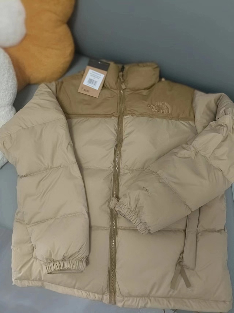 The North Face Nuptse Short Jacket · 4739 — תמונה 7