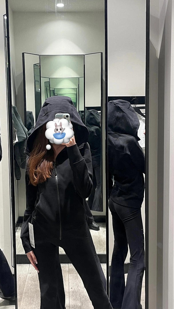 Lululemon Scuba Full-Zip Hoodie · 5117