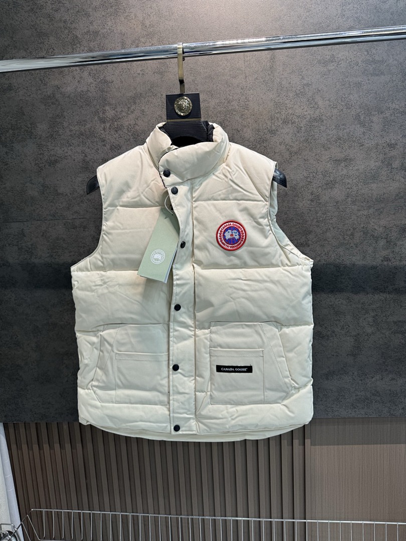 Canada Goose Freestyle Crew Vest · 5801 — תמונה 34