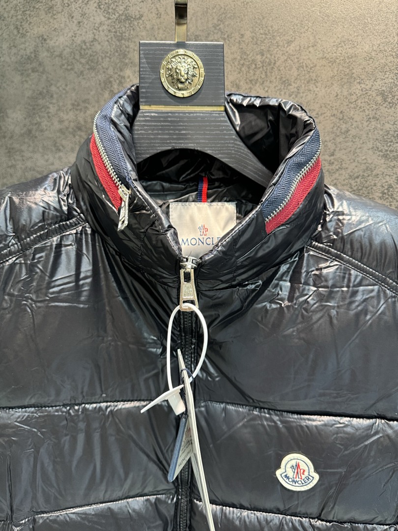Moncler — וסט פוך · 5804 — תמונה 26