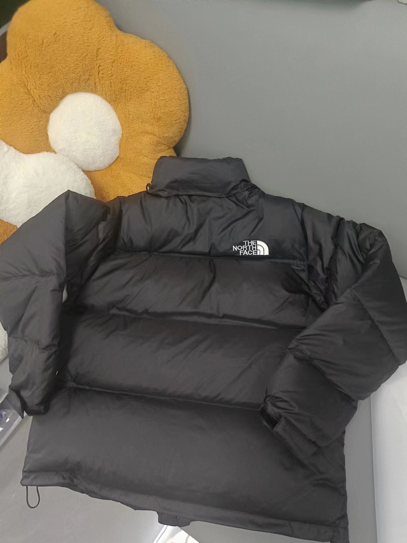 The North Face Nuptse Short Jacket · 4739 — תמונה 15