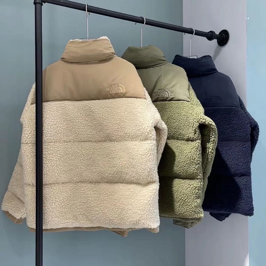 The North Face Nuptse Sherpa · 5102 — תמונה 22