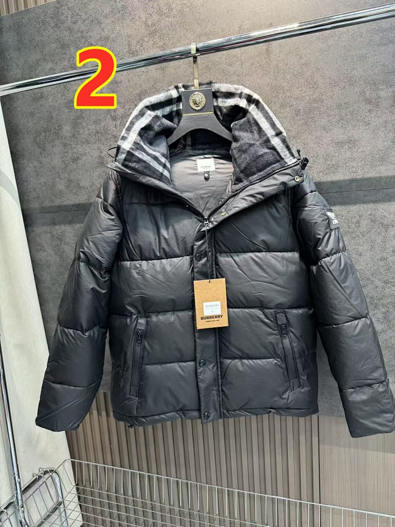 Burberry Check Hooded Puffer Jacket · 5661 — תמונה 3