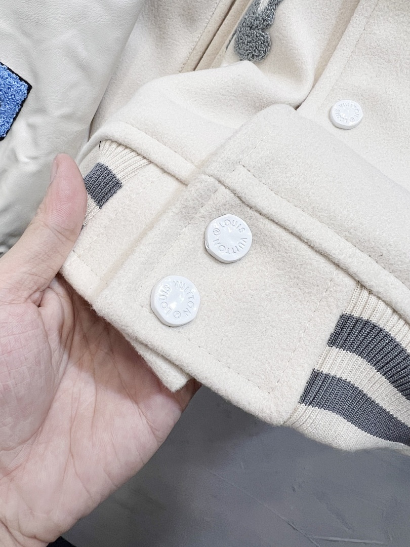 Louis Vuitton Monogram Playground Varsity Jacket · 6195 — תמונה 25