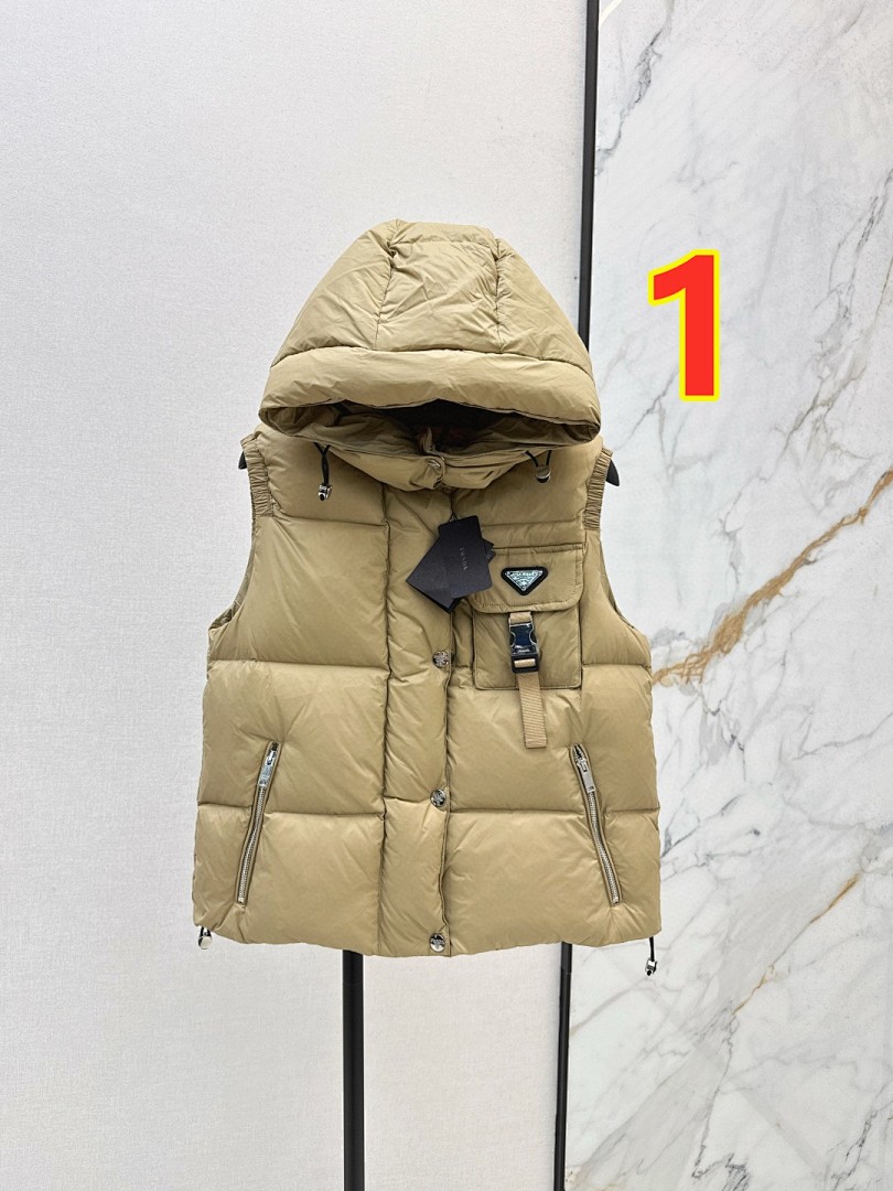 Prada Re-Nylon Down Vest · 5750