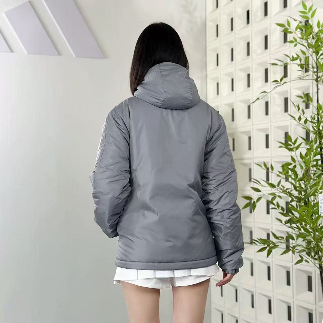 Adidas Essentials 3-Stripes Insulated Hooded Jacket · 5912 — תמונה 4