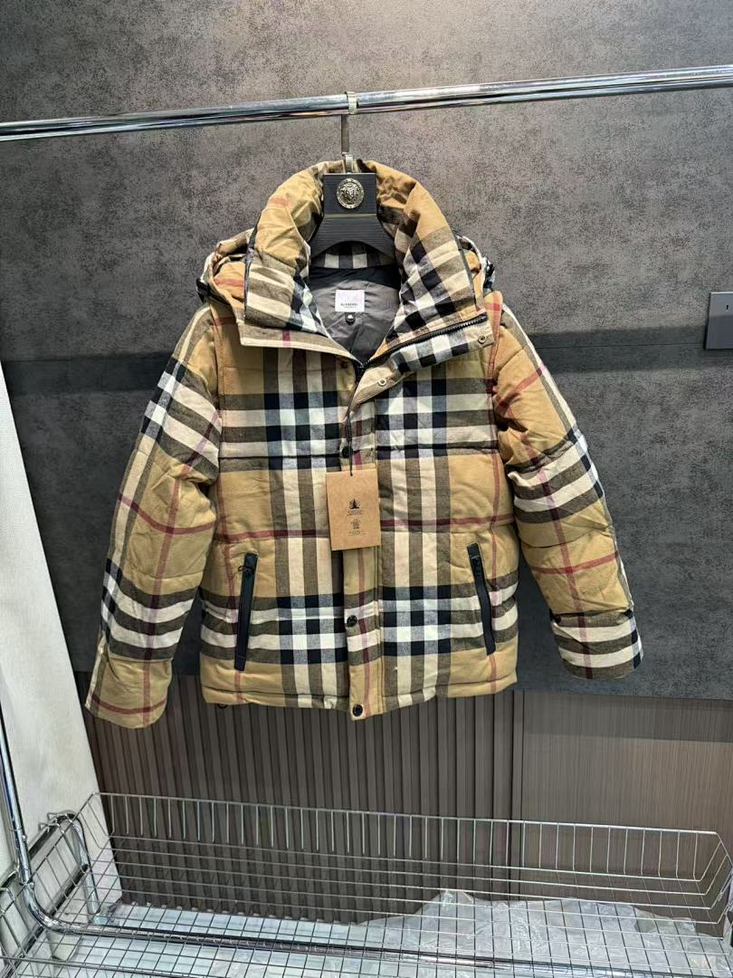 Burberry Check Hooded Puffer Jacket · 5735 — תמונה 8