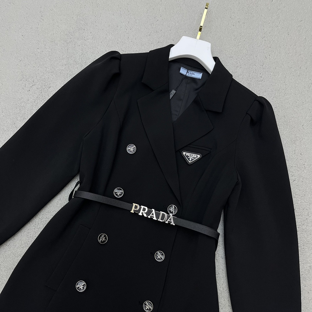 Prada — שמלת בלייזר · 4996 — תמונה 13
