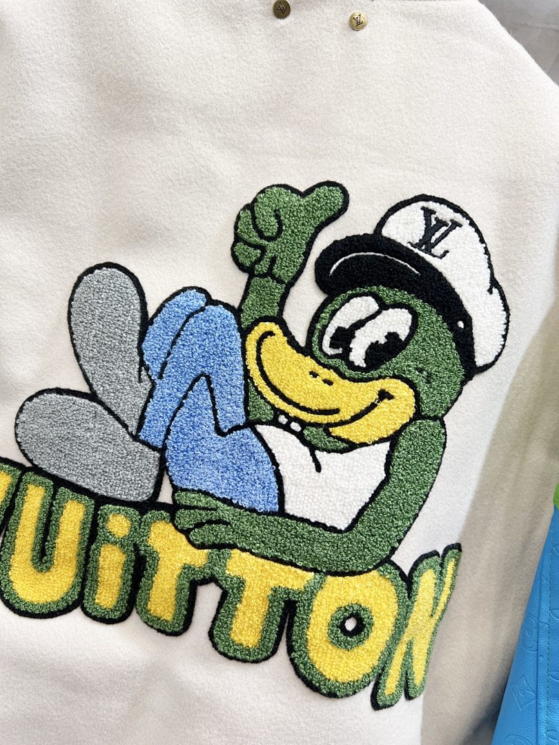 Louis Vuitton Monogram Playground Varsity Jacket · 6195 — תמונה 60