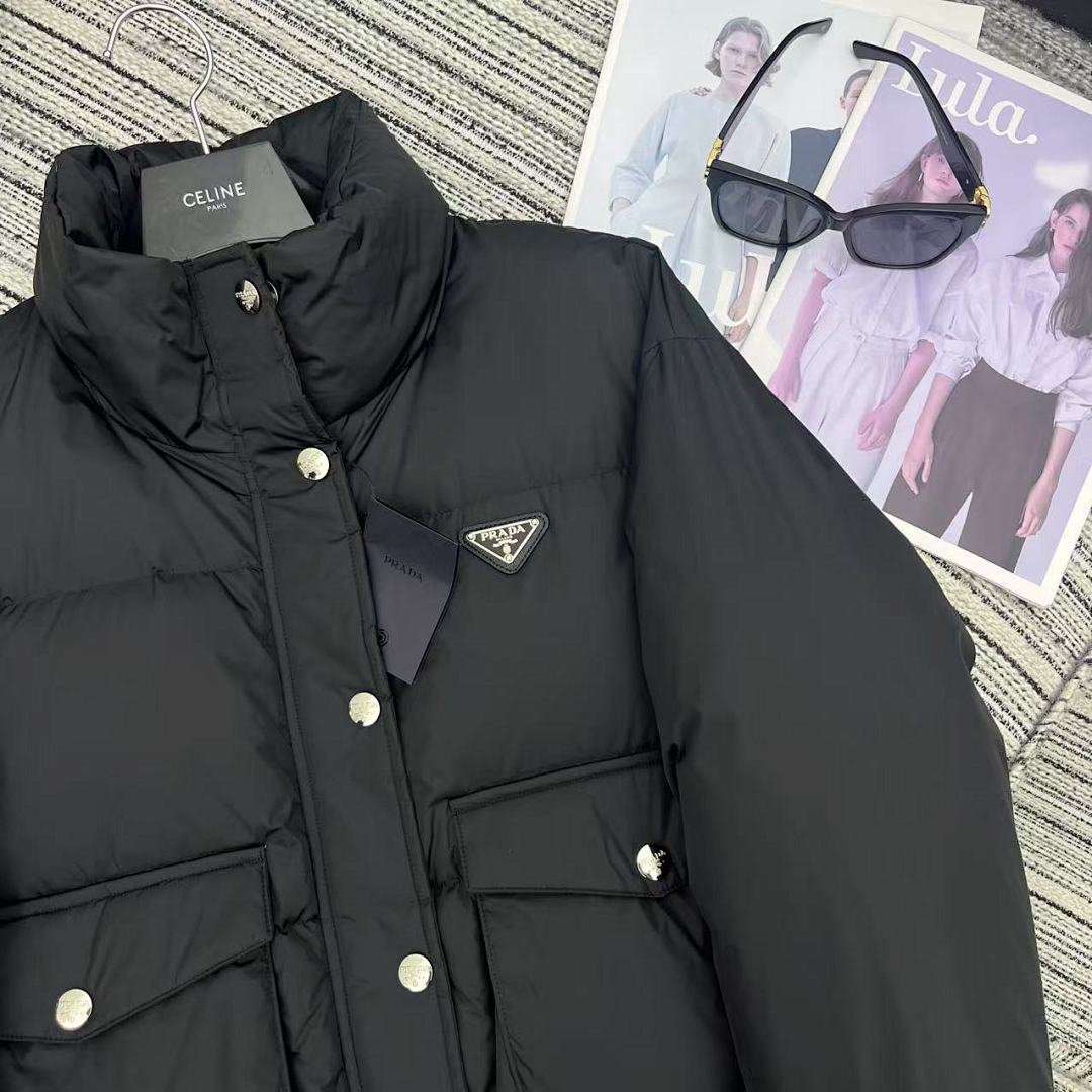 Prada Cropped Down Jacket · 5747 — תמונה 6