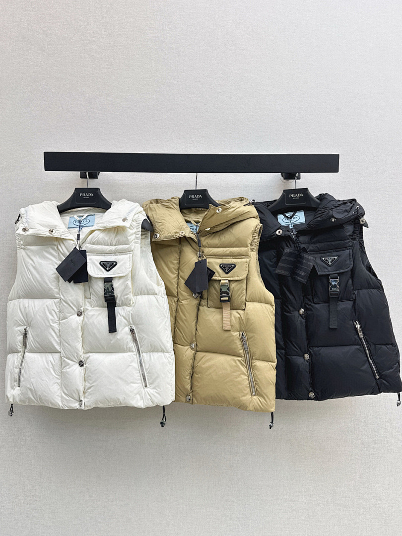 Prada Re-Nylon Down Vest · 5750 — תמונה 21