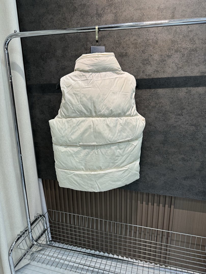 Moncler — וסט פוך · 5804 — תמונה 11