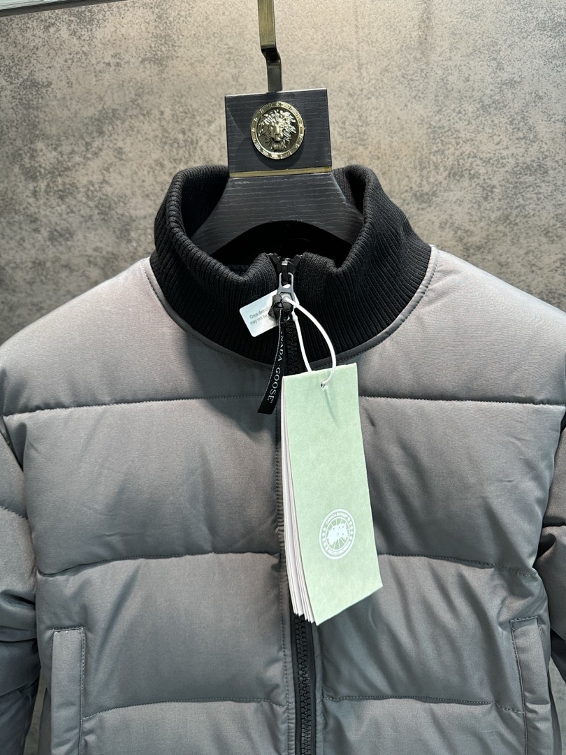 Canada Goose Woolford · 5800 — תמונה 22