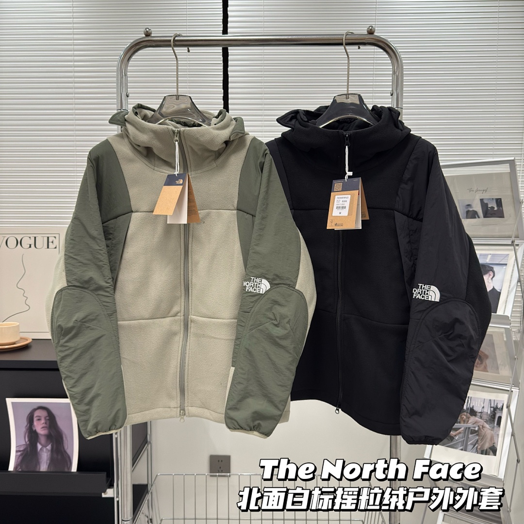 The North Face Mountain Athletics Hooded Fleece · 5909 — תמונה 21