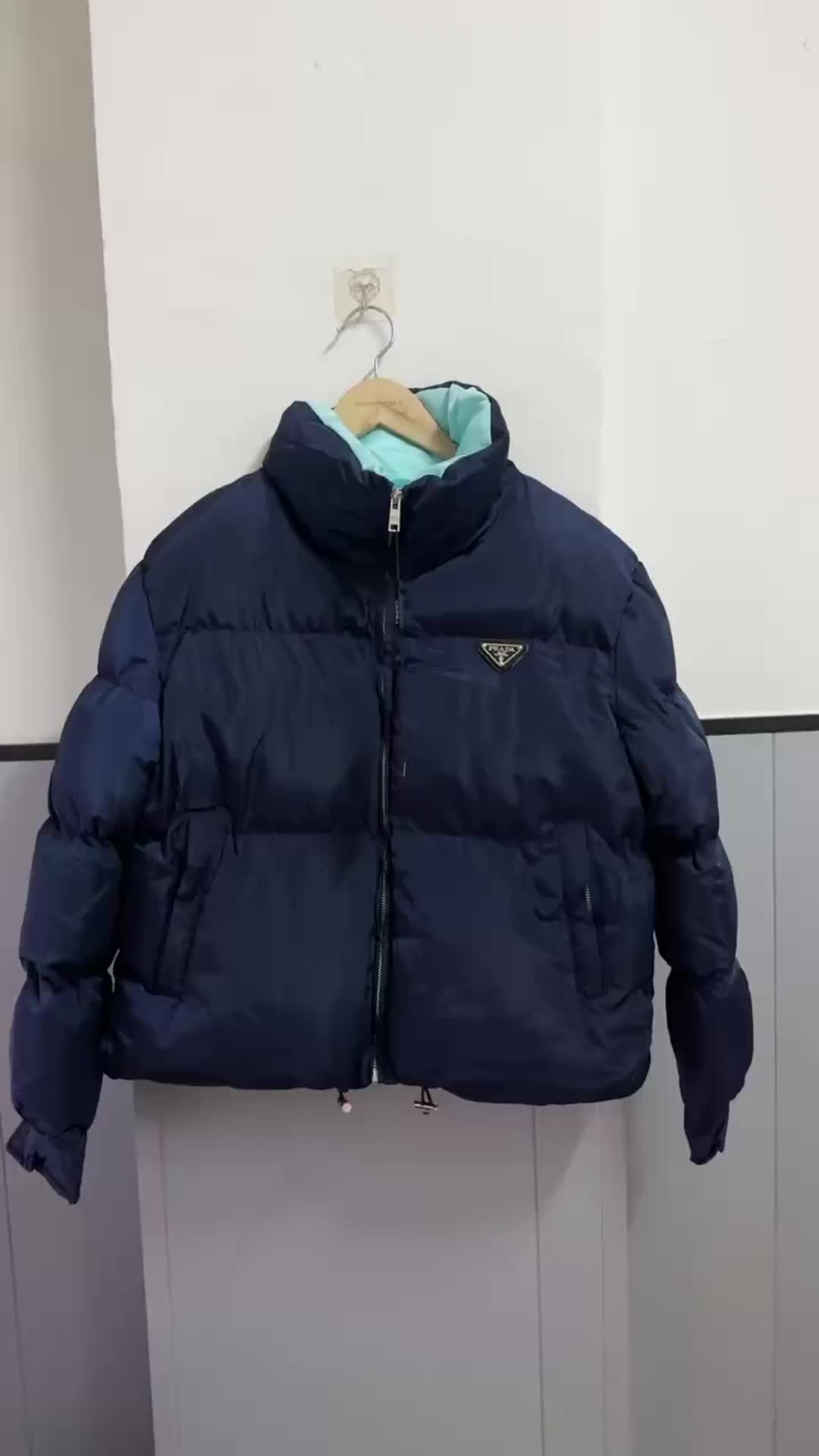 Prada Down Jacket · 4785 — תמונה 4