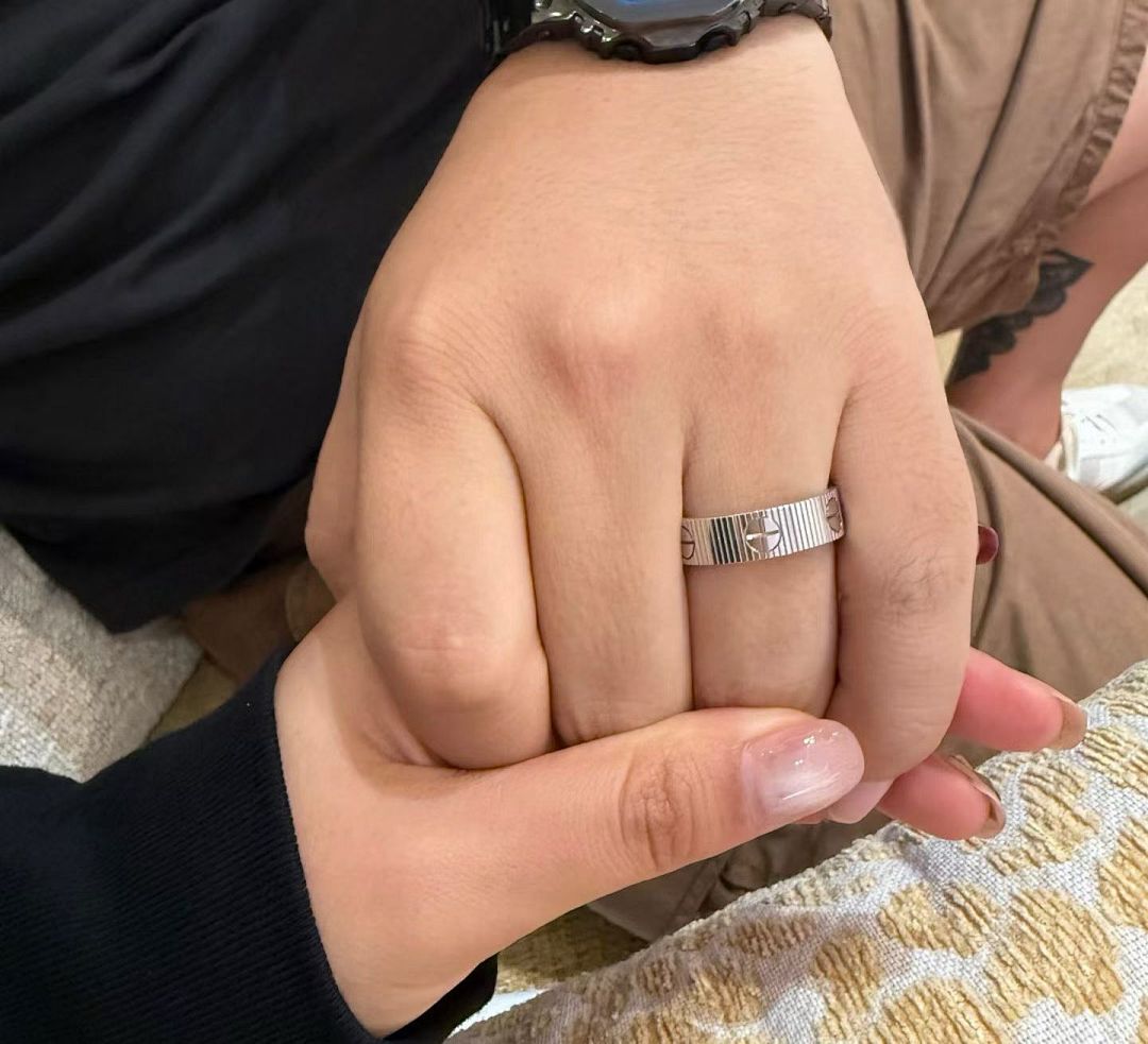 CARTIER 43.99$    10872-T