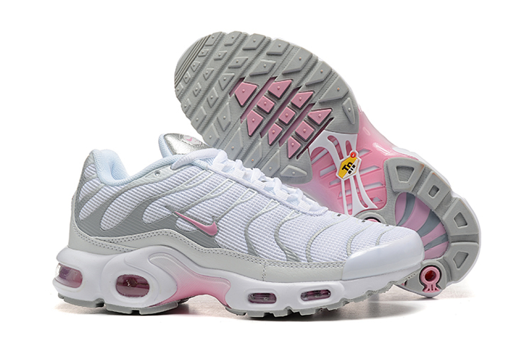 NIKE 51.78$   code 351-10554-T
