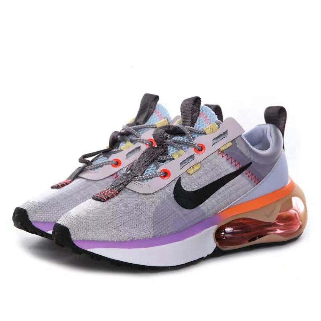 Nike 57.99$  编号code:8062-T