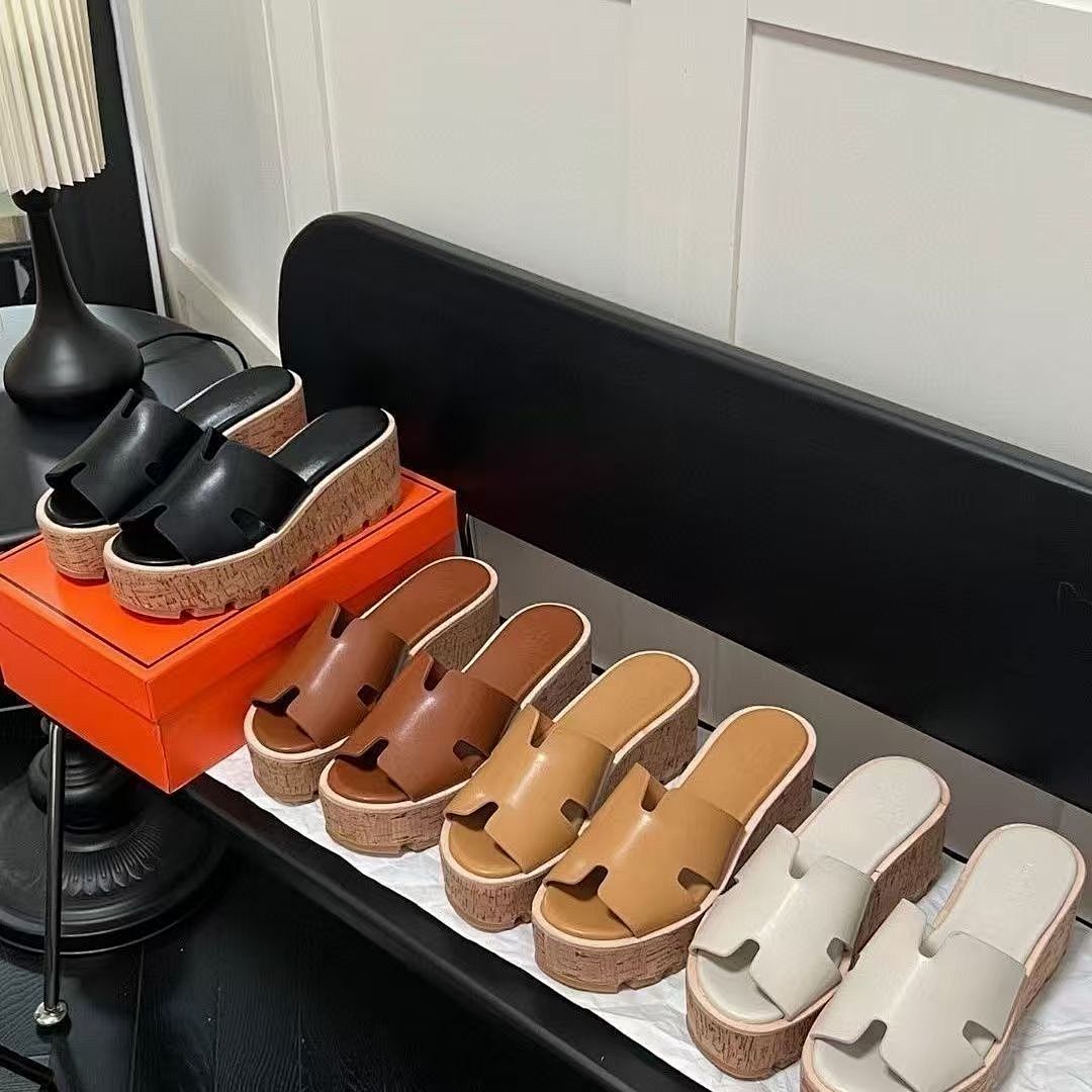55$ Hermes slippers    10588-T