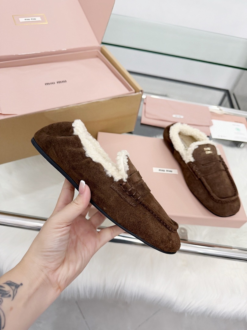 MIUMIU 92.99$    10899-T