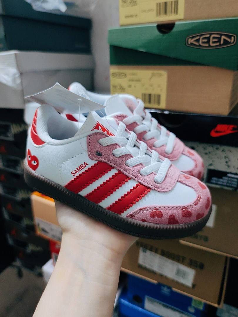 ADIDAS 5A+ 41$ 280 PTX     294-10747-T