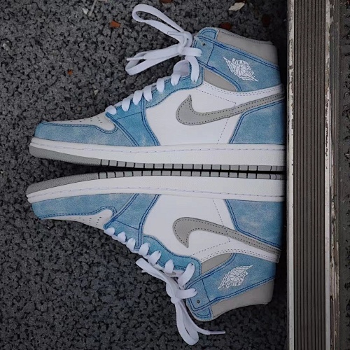 351-8768-T  44.95$ NIKE