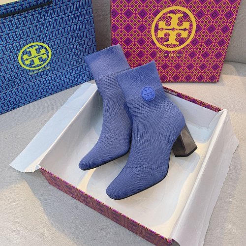 8636-T   48.79$ TORY  BURCH