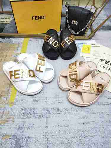 9083-T    FENDI Slippers-66.99$