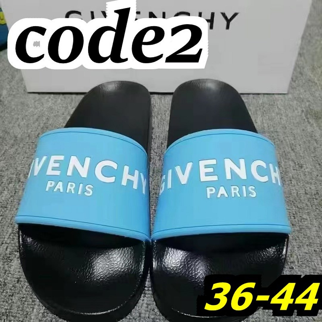 9184-T    Versace 38.95$