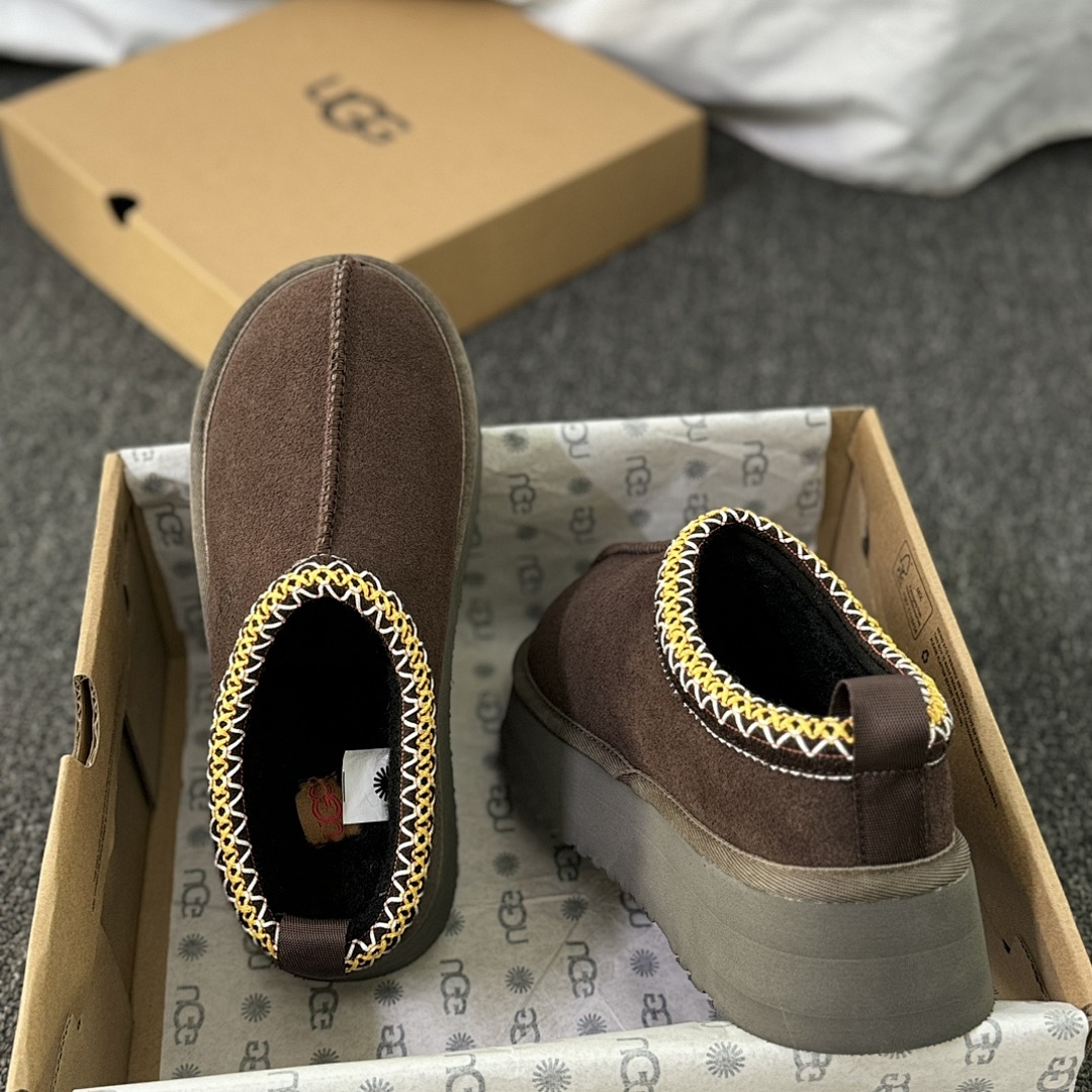UGG 39.99$    code 279-10395-T