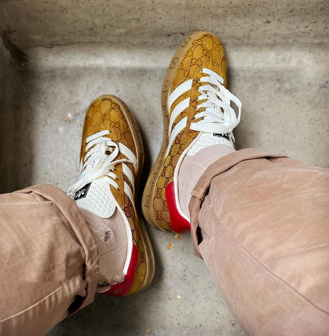 9193-T    41.99$ ADIDAS
