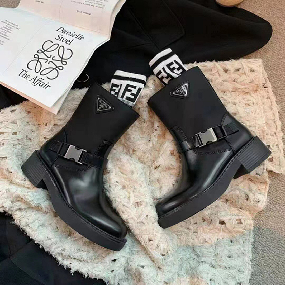 Prada 51.99$ code-8016-T