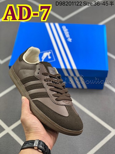 Adidas Samba 49.8$    351-10027-T