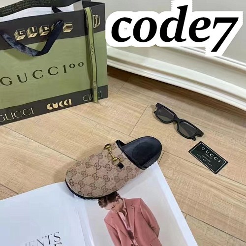 9173-T     46.25$ GUCCI