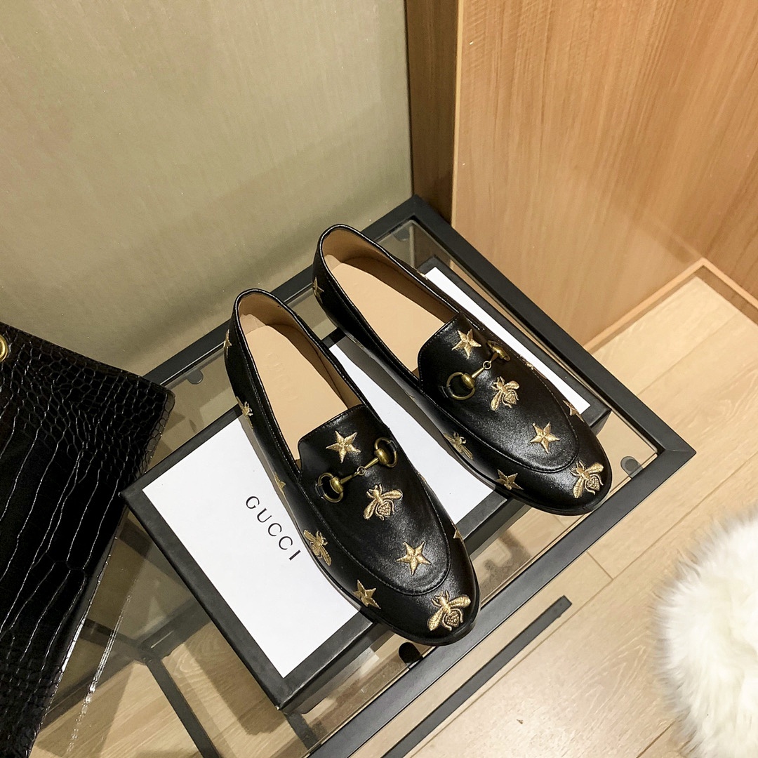 GUCCI 46.89$   CODE 449-10115-T