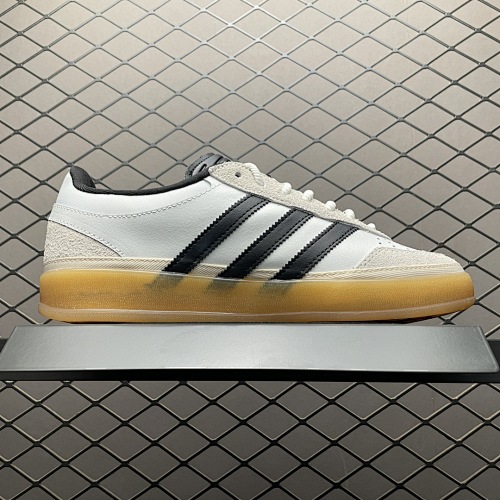 ADIDAS 59.99$    10359-T