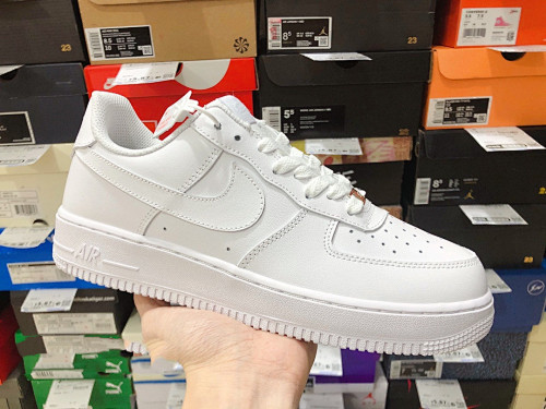 NIKE 41.99$  code 351-9813-T