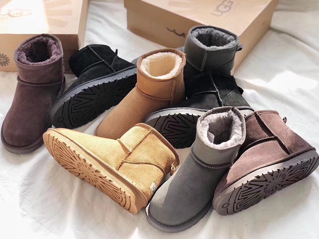 8942-T   UGG 38.19$